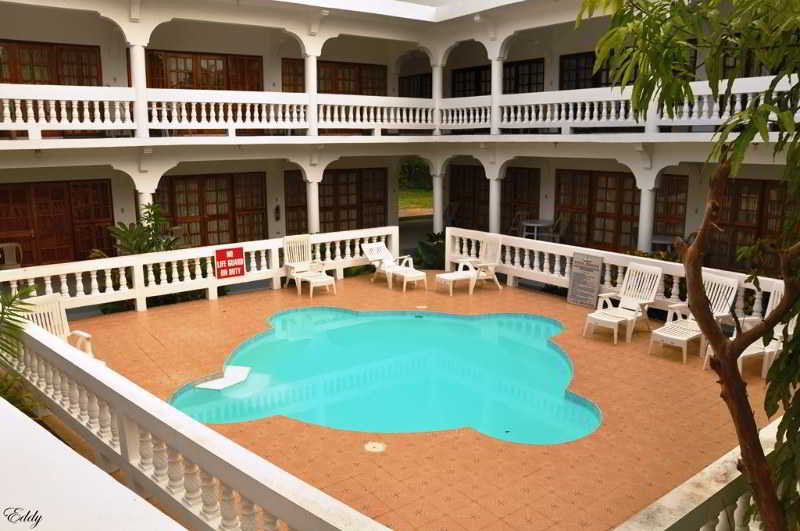 Pure Oasis Resort Негрил Екстер'єр фото