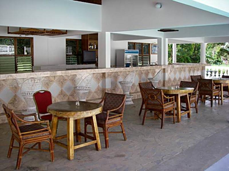 Pure Oasis Resort Негрил Екстер'єр фото